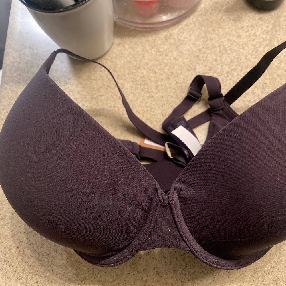 Skims T shirt Bra 34 DDD